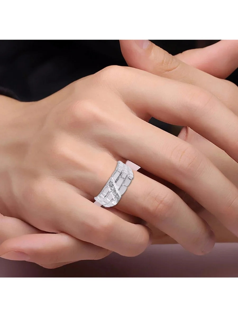 Sterling Silver Ring with Genuine Diamonds V566799