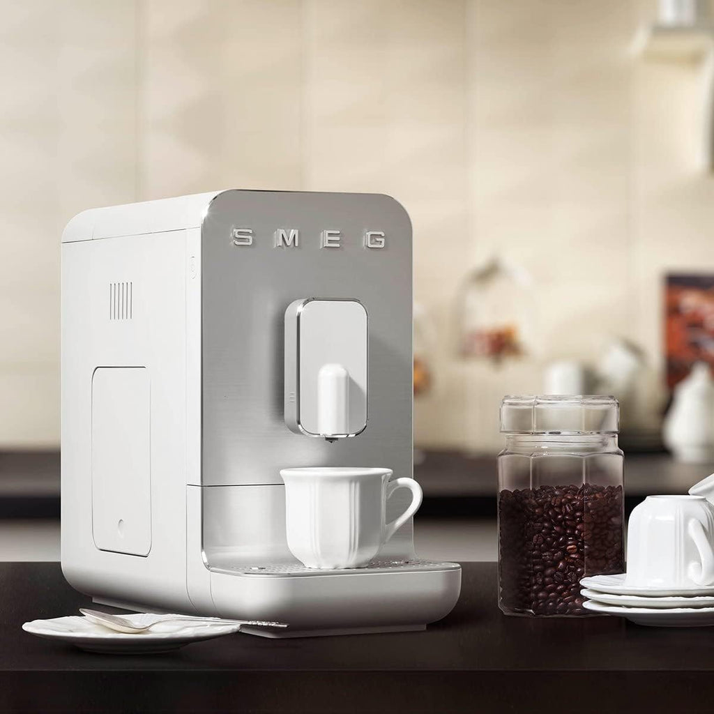 White Fully Automatic Coffee Machine T23204