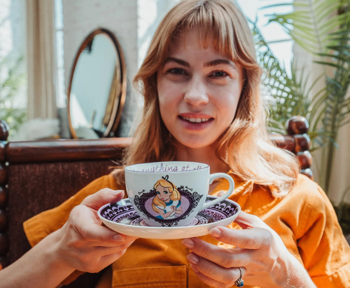 Bone China Teacup and Saucer Set of 2 T98802