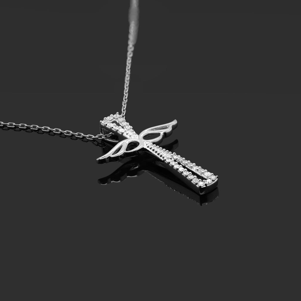 18K White Gold Diamond Cross Necklace Z390