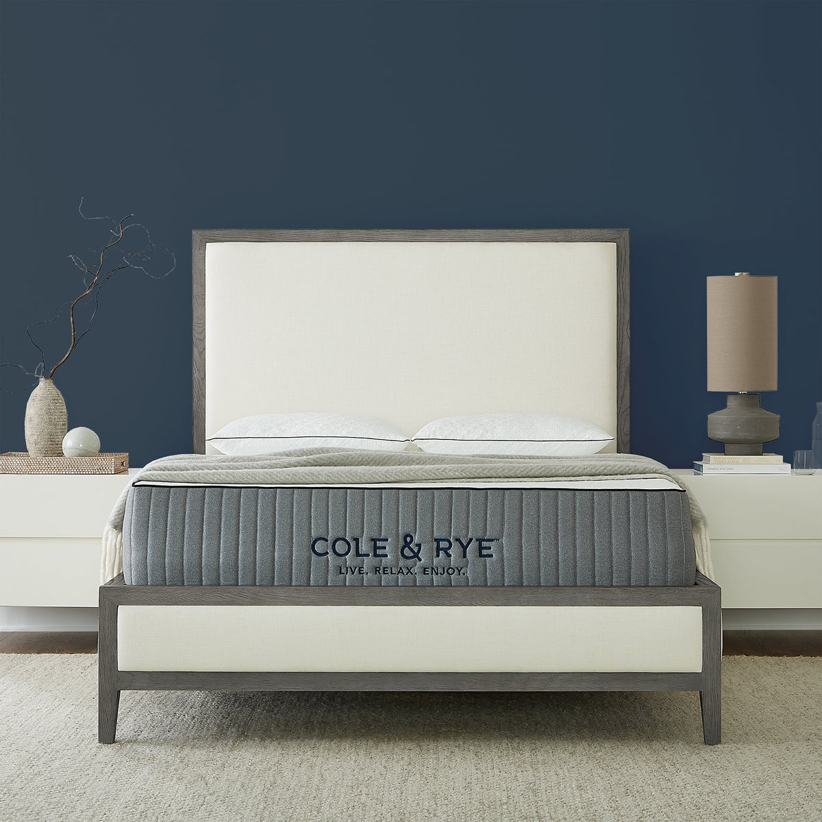 12" Medium Firm Gel Memory Foam Spring Mattress, King J133445