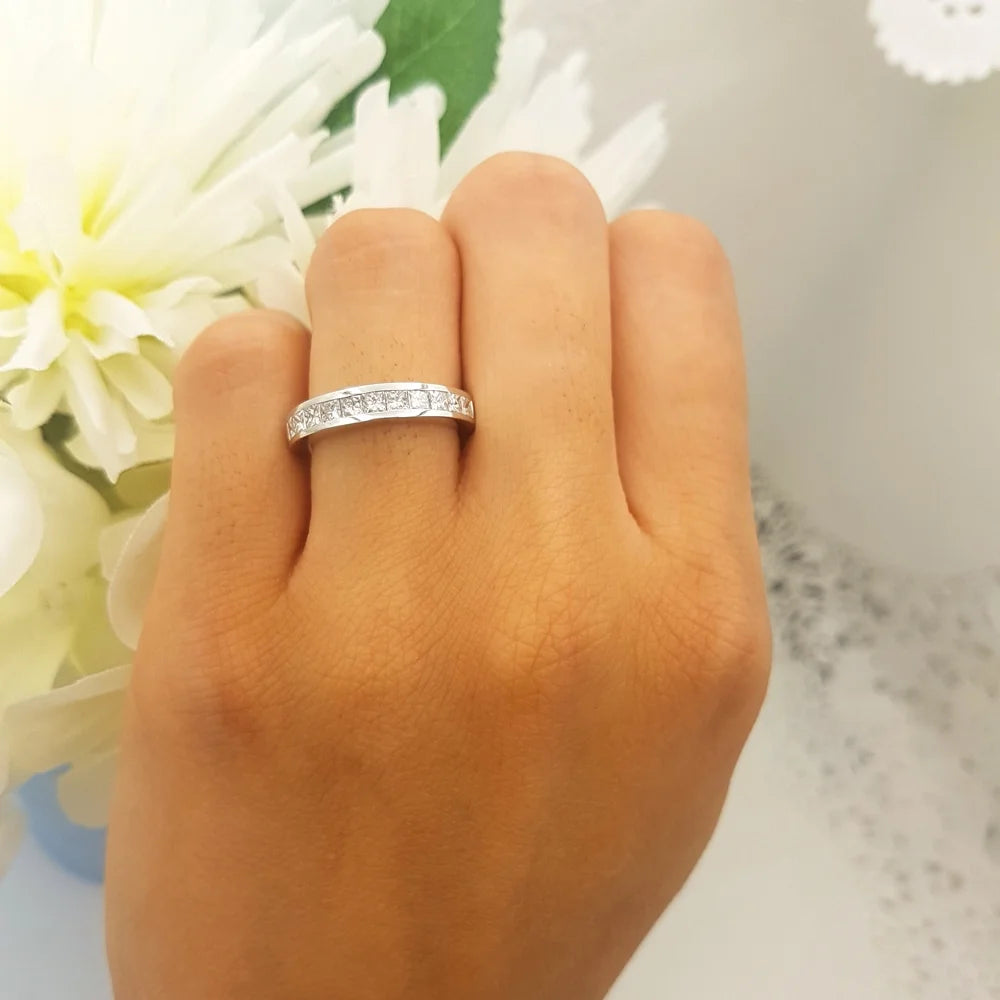 14k White Gold Princess Diamond Ring Band Q321