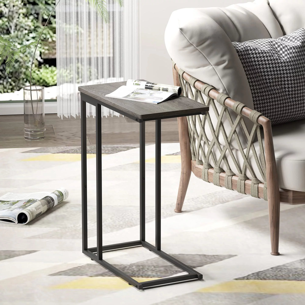 Small C Shaped End Table Grey E667334