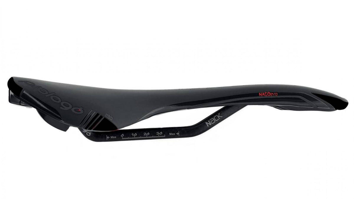 Hard Black Saddle J386079